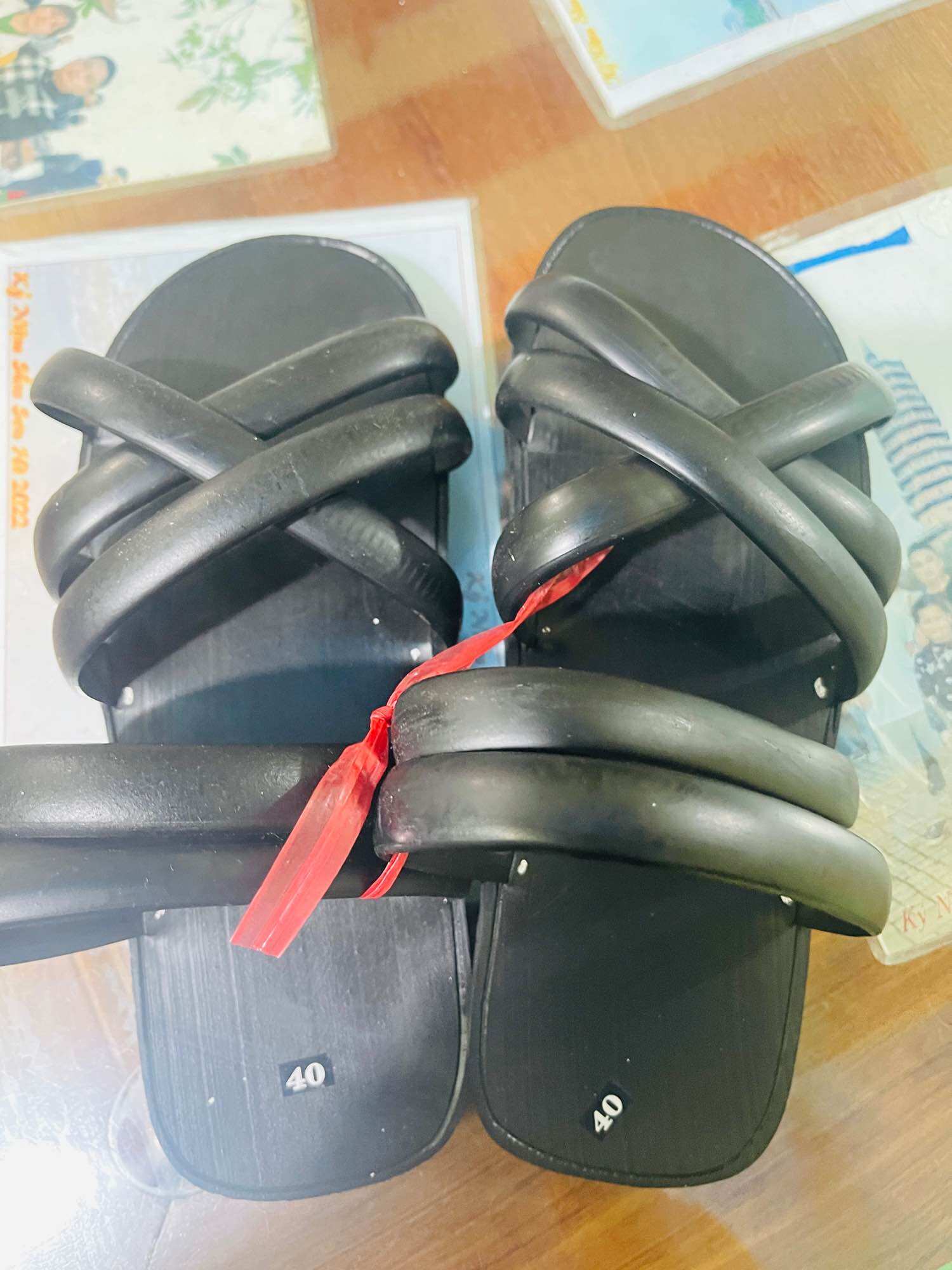 Dép Cao Su , Dép Thời Chiến