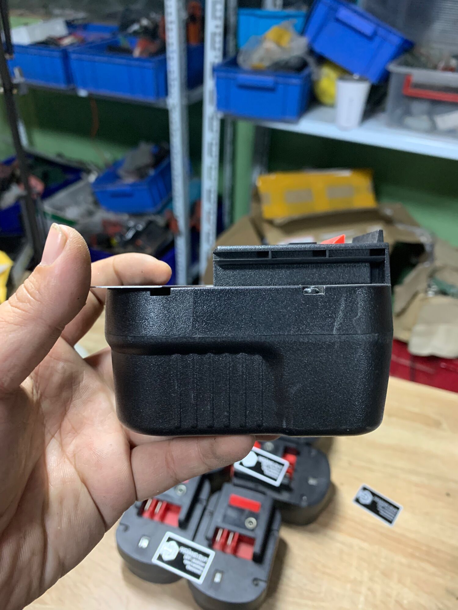 Pin black & decker 12v4ah