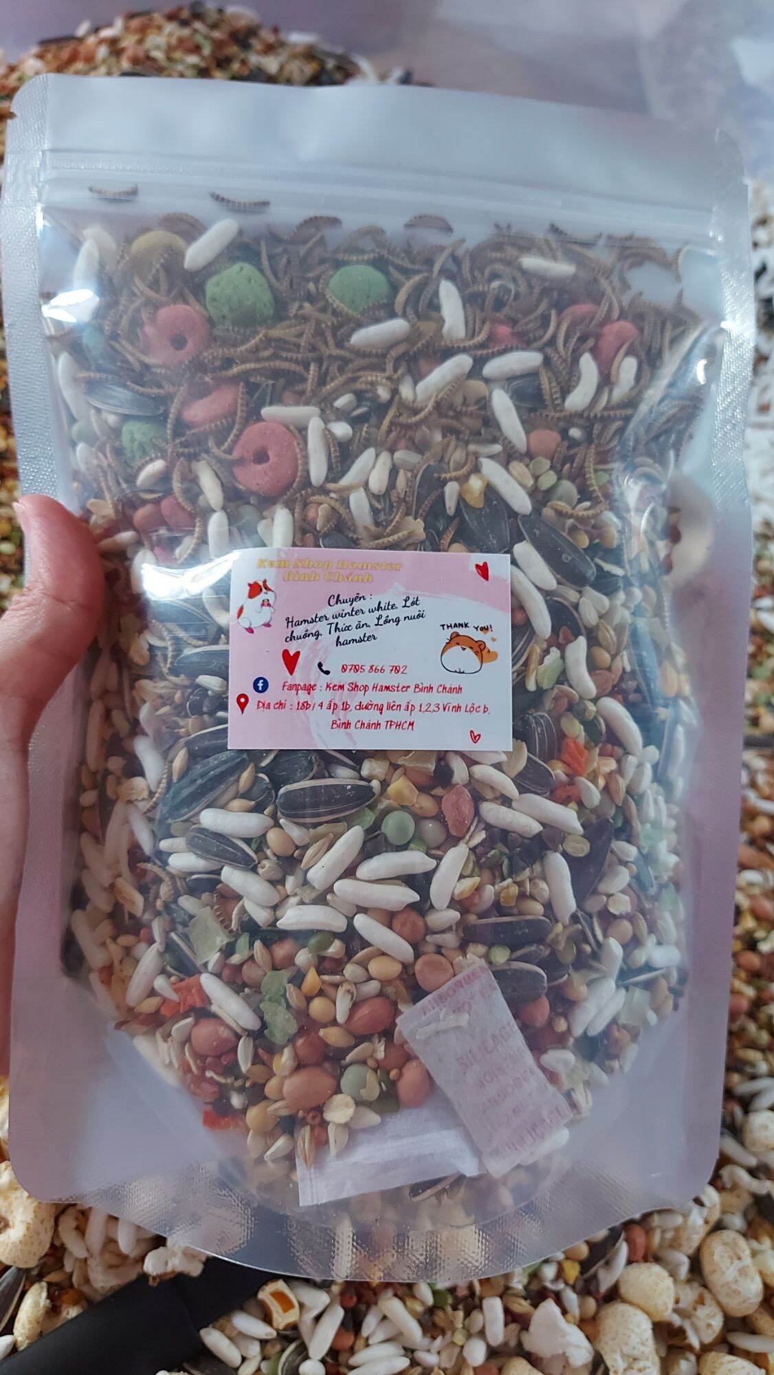 Thức ăn rang bơ có sâu siêu thơm cho hamster