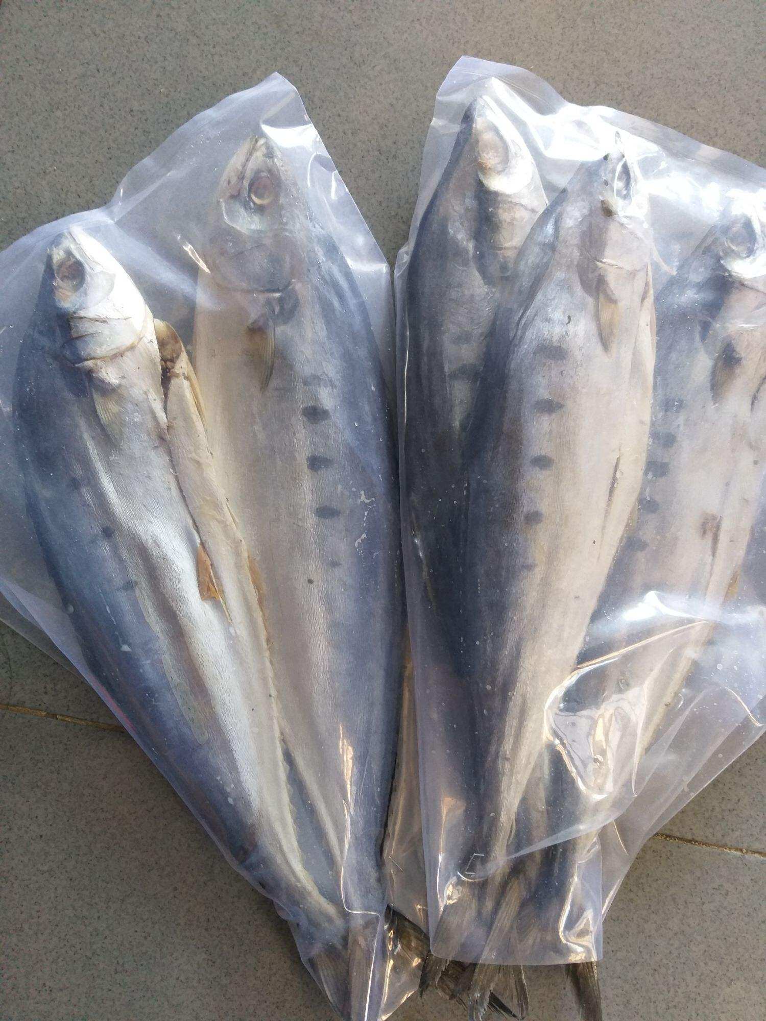 Ngon rẻ-500g Khô Cá Thu nguyên con - Cá biển Phan Thiết