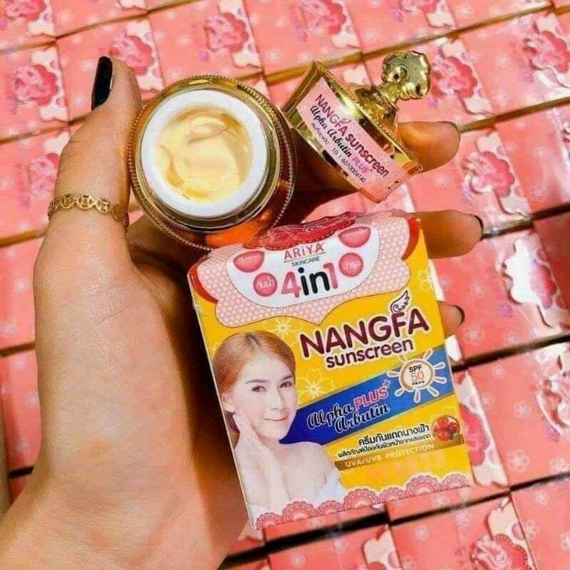 Kem Chống Nắng Dưỡng Trắng Da Che Khuyết Điểm Nangfa