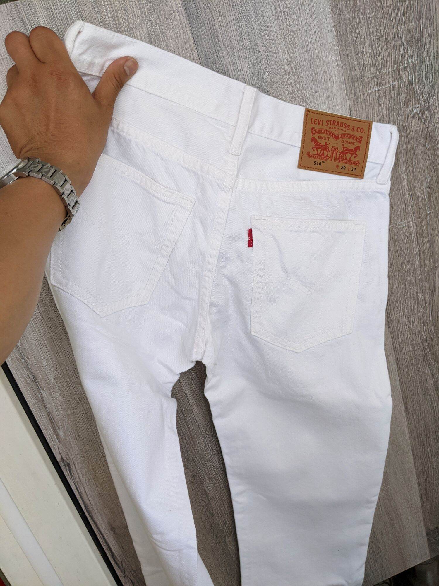 quần jeans nam levis màu trắng ống đứng