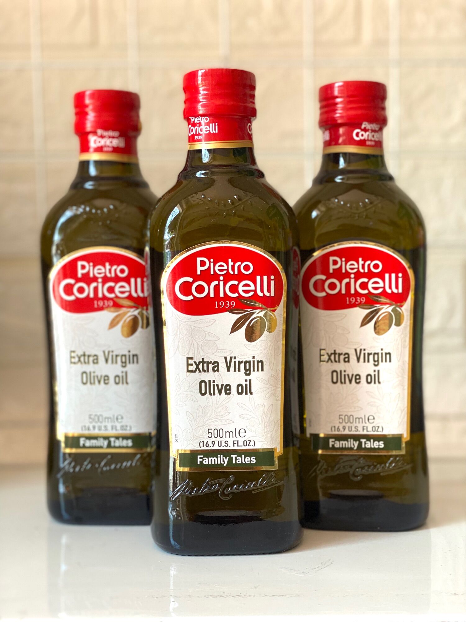 Dầu Oliu Pietro Coricelli Extra Virgin nhập khẩu Ý chai thủy tinh 500ml.