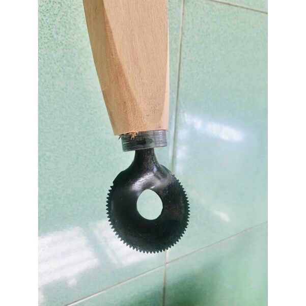 bàn nạo dừa cây