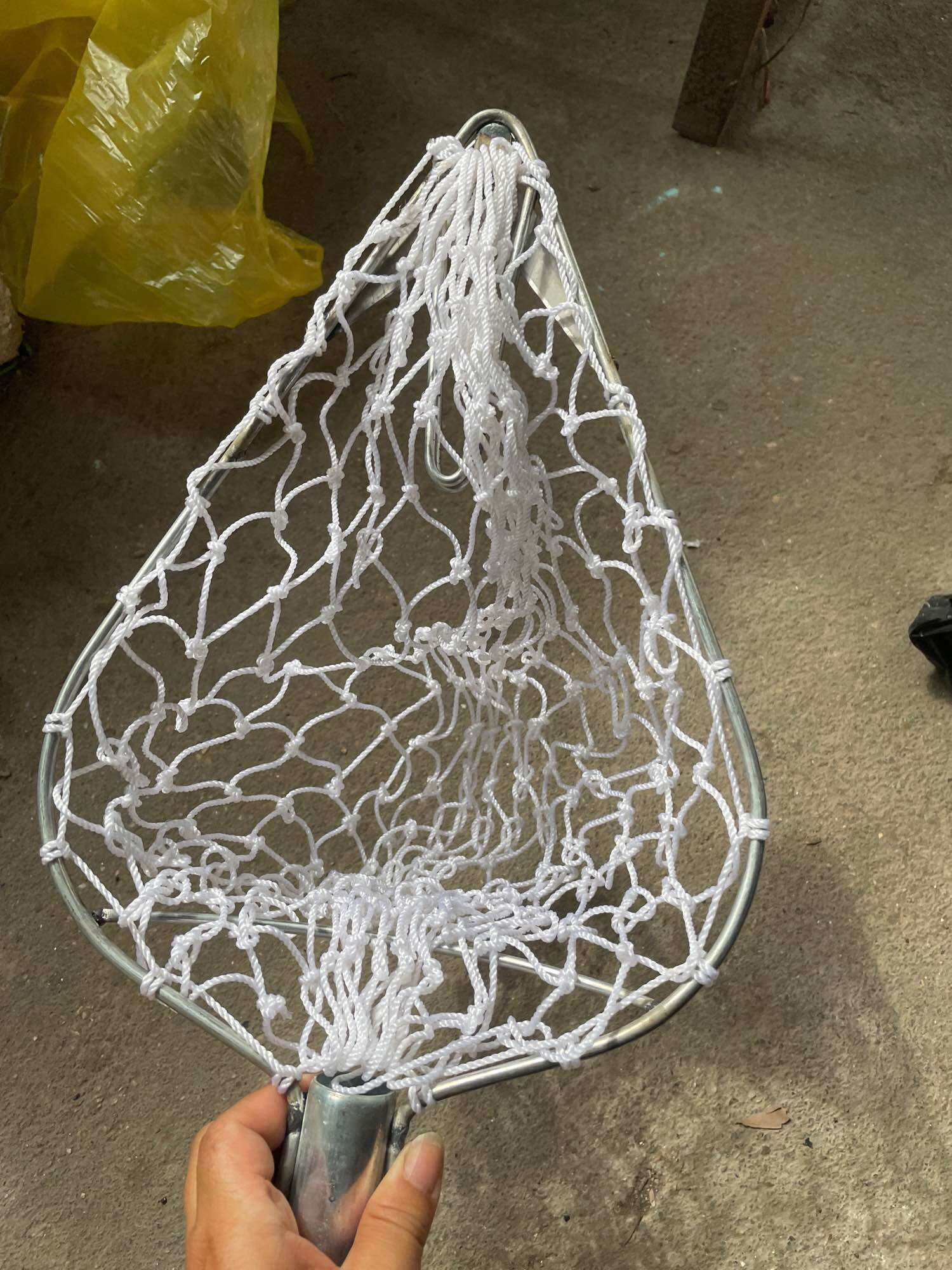 Lồng Hái Trái Cây Trên Cao