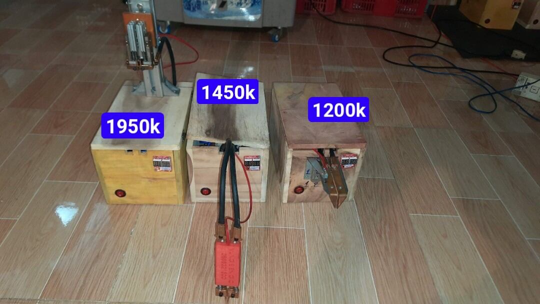 máy hàn cell pin trụ