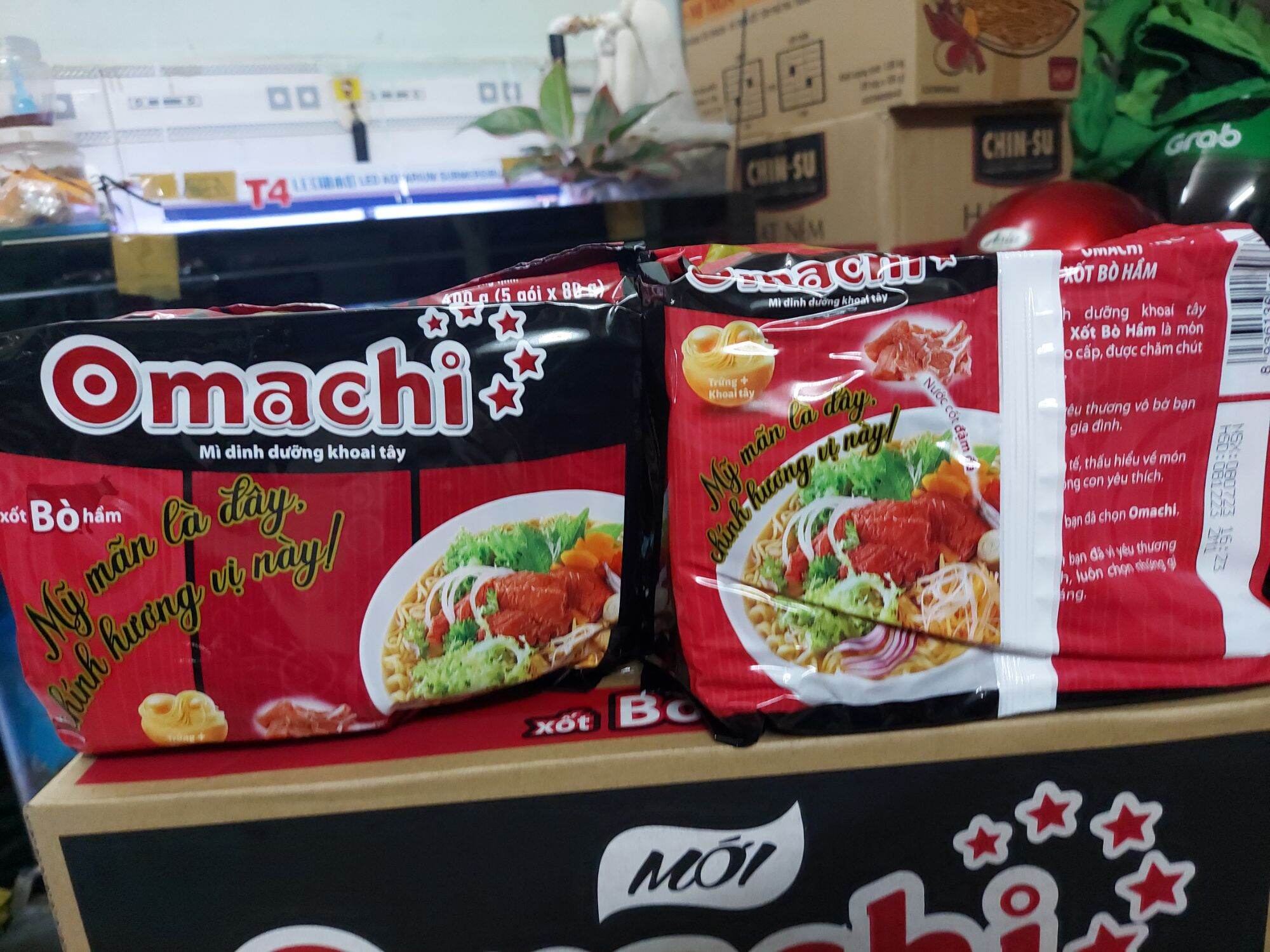 Mì omachi bò hầm thùng 30 gói