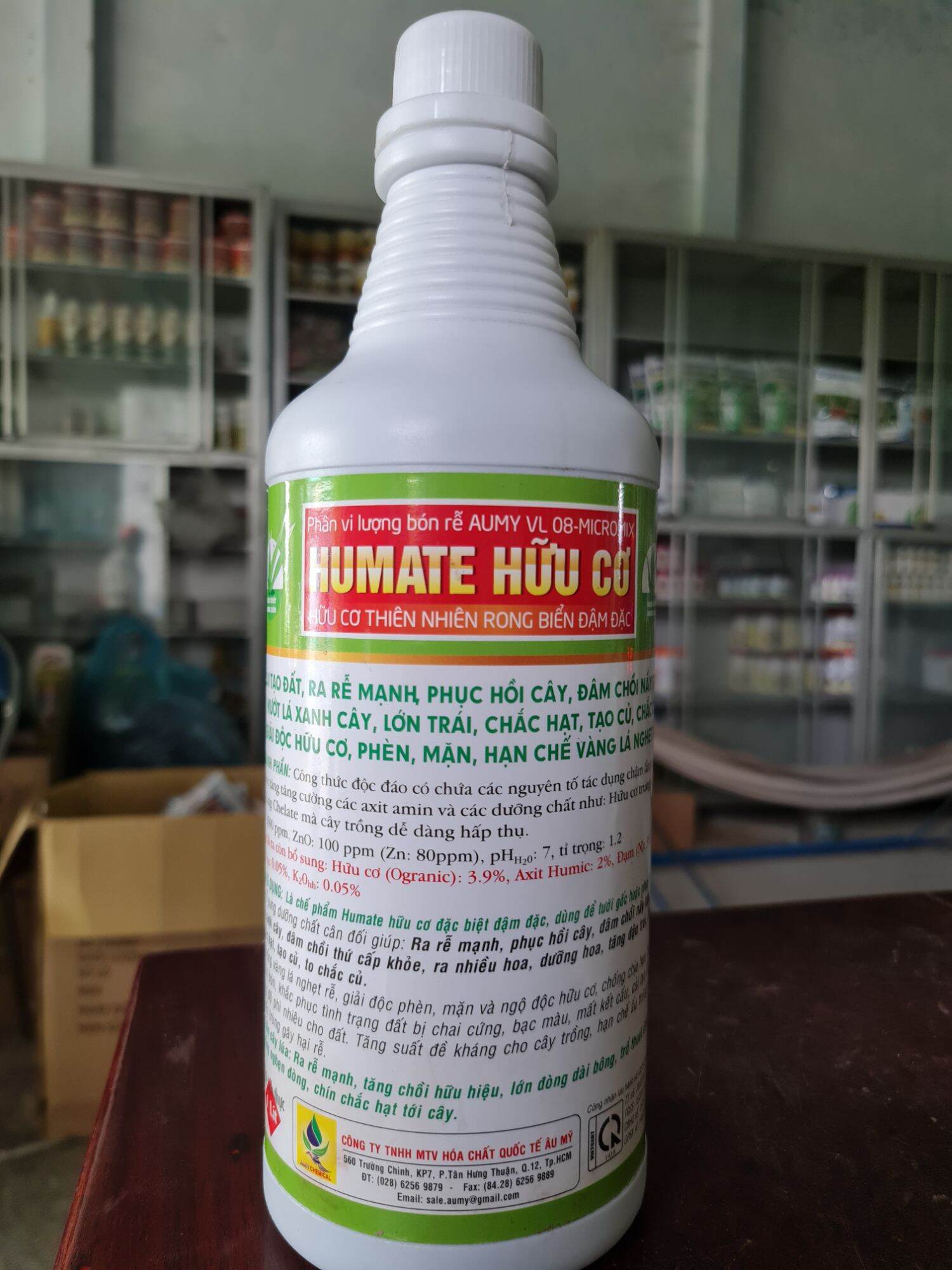 Chế phẩm Humic hữu cơ Humate chai 1 lít