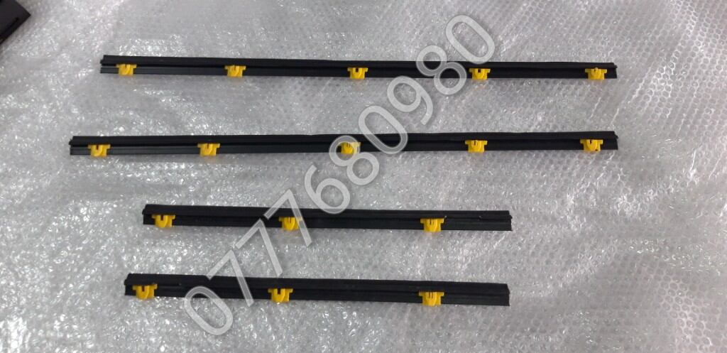 Nẹp chân kính trong kia cd-5/pride/taxi