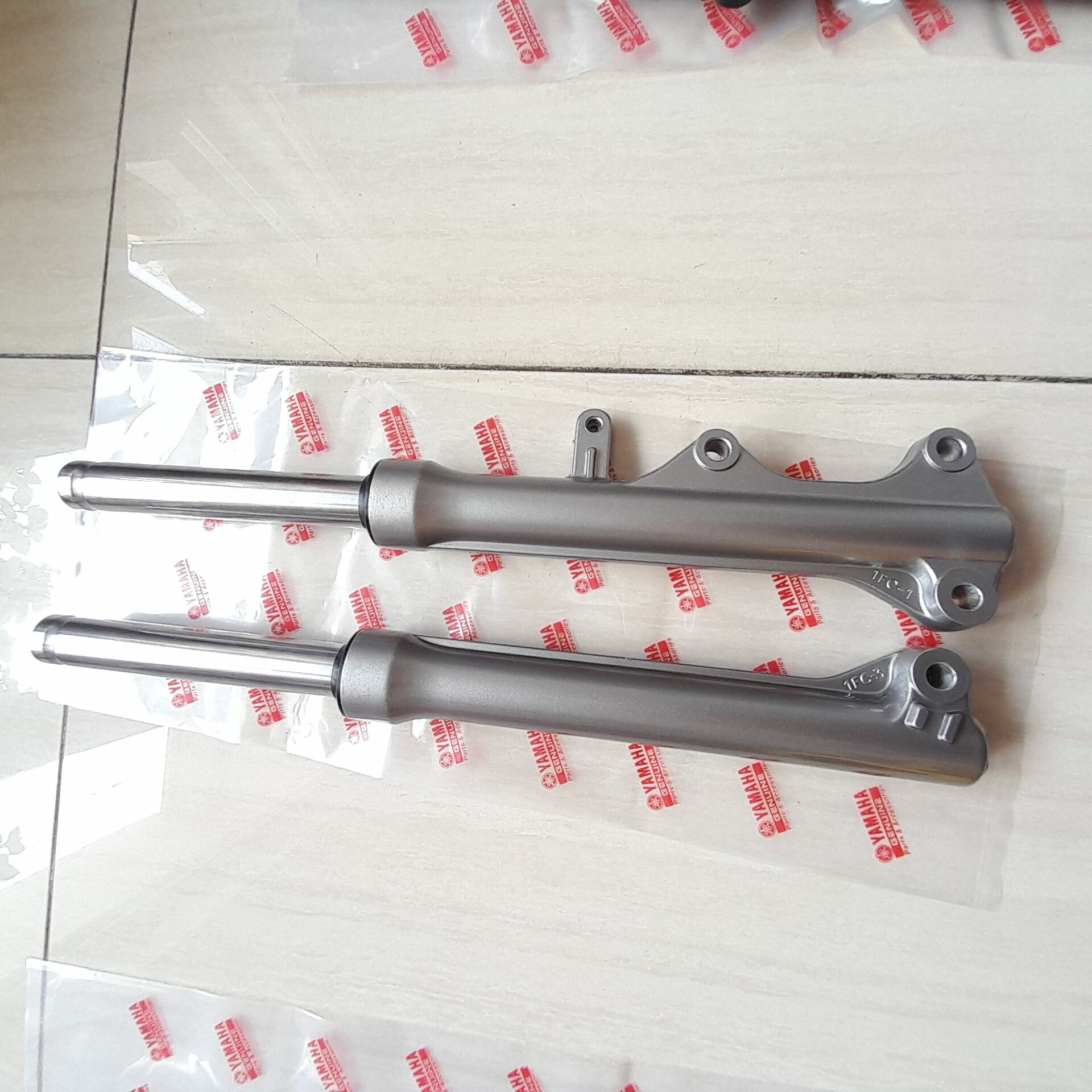 phuộc trước xe yamaha jupiter (đùm/dĩa)