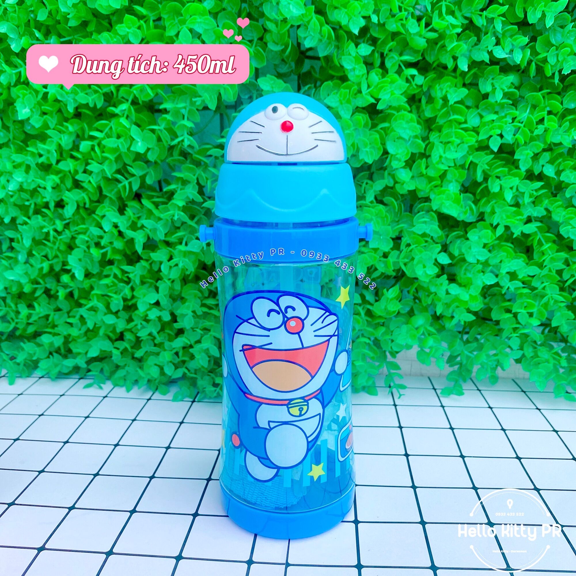Bình nước ống hút có dây đeo Hello Kitty - Doremon Doraemon