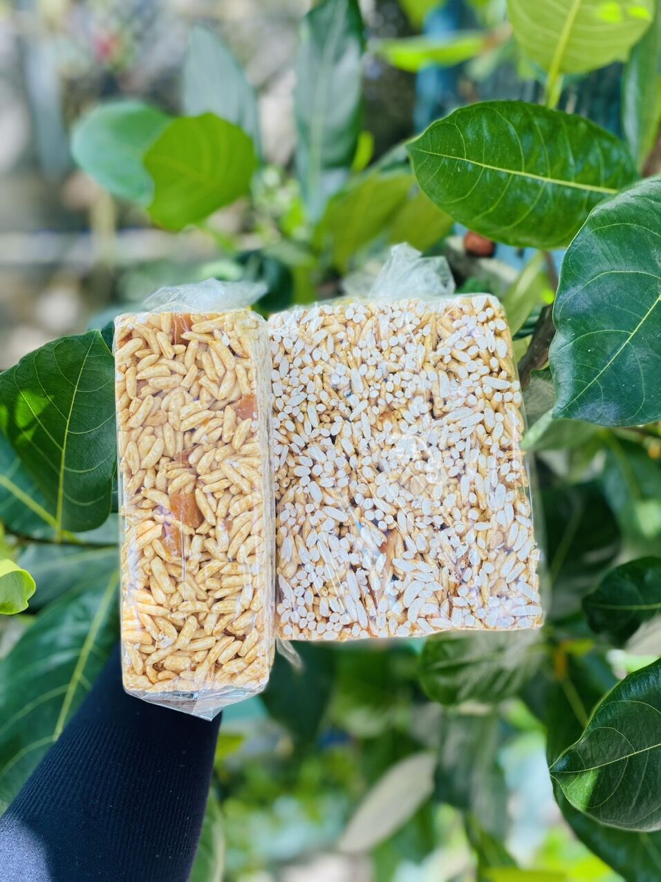 Cốm gạo nổ Miền Tây