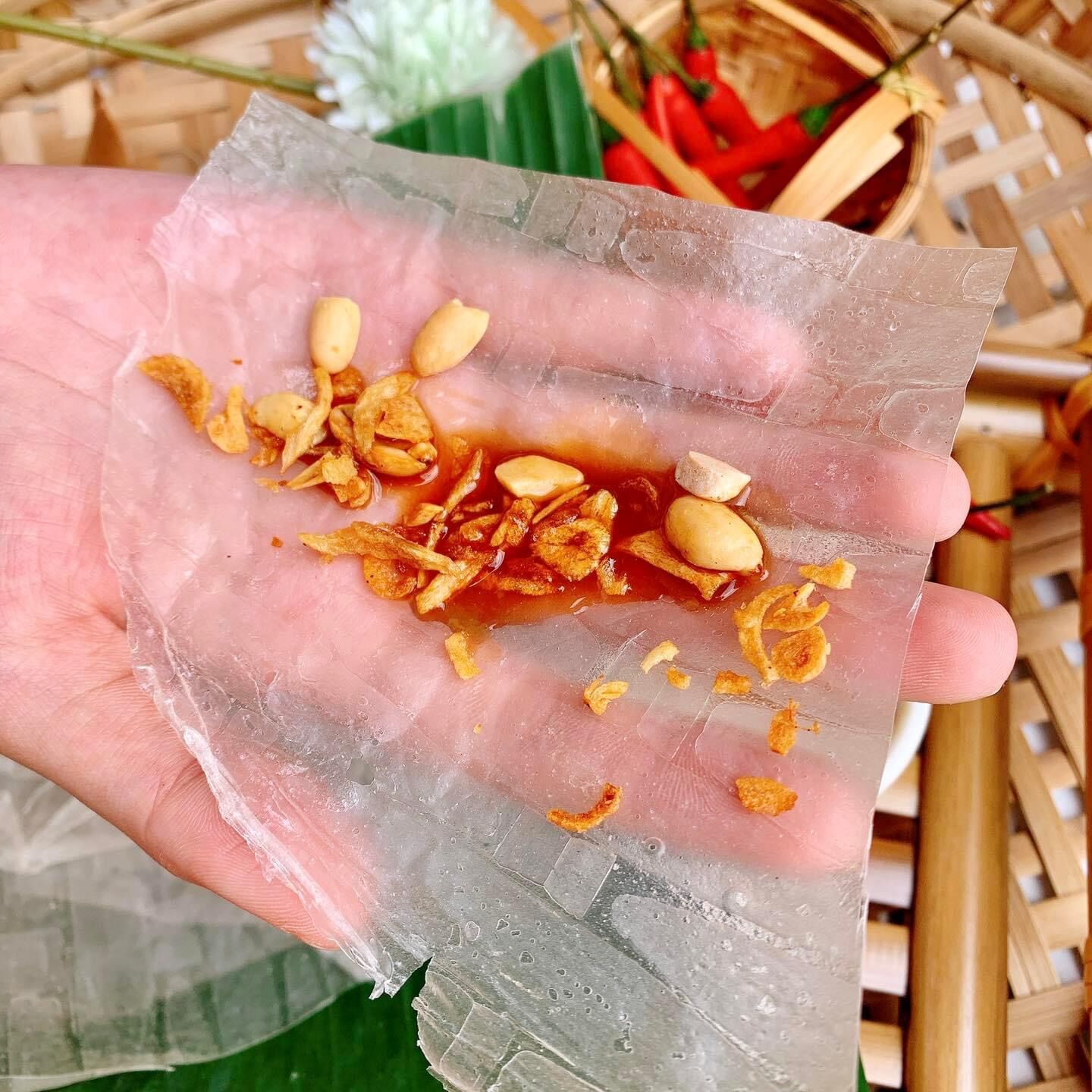COMBO 500gr BÁNH TRÁNG PHƠI SƯƠNG CHẤM SỐT ME BƠ