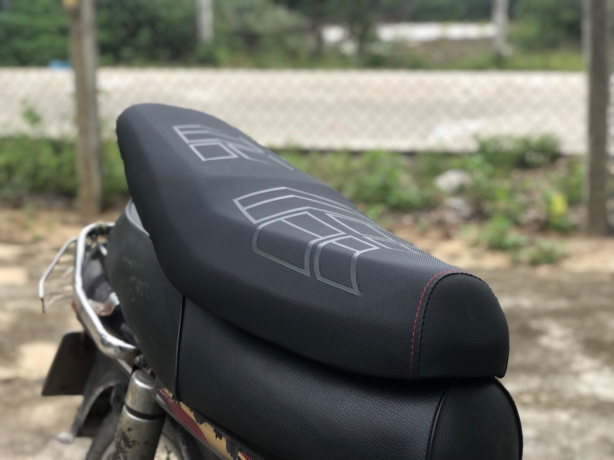 Yên Xe Wave Nhỏ Gọt 2 Tầng