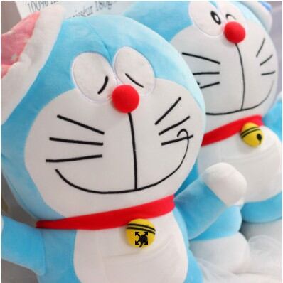 GẤU BÔNG KÈM MỀN DORAEMON