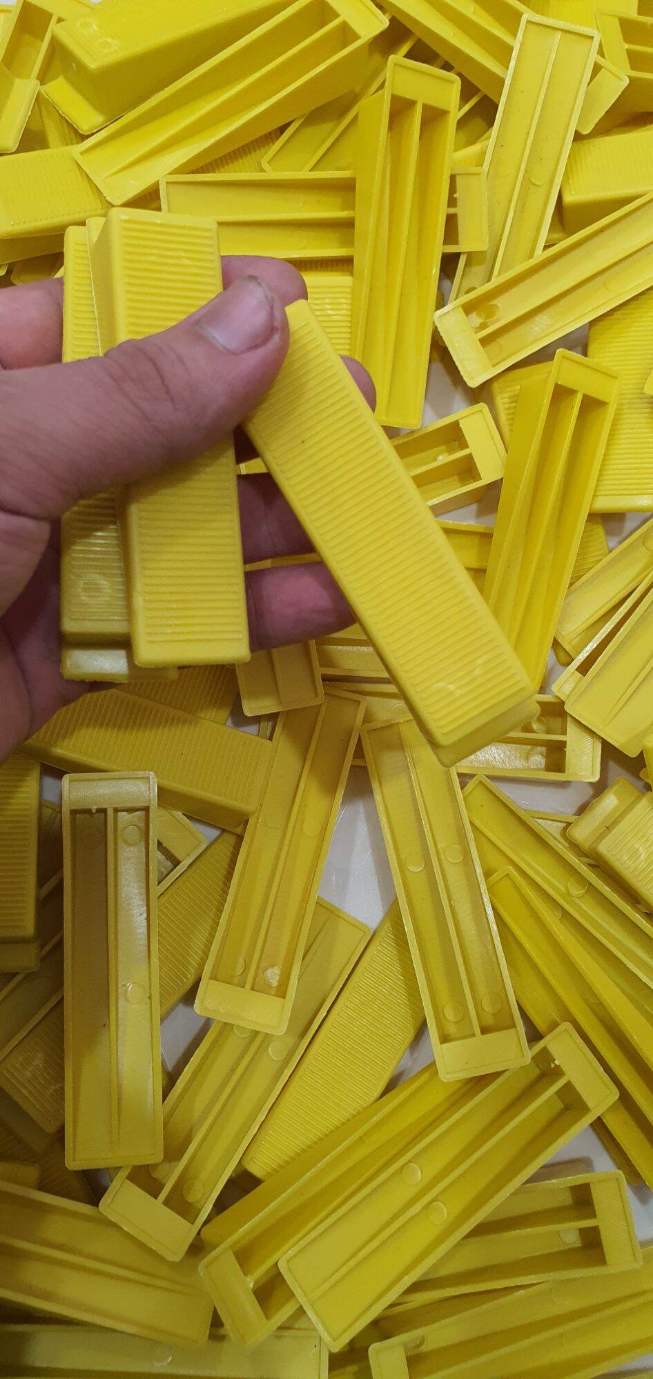 [HCM] Túi 100 ke nêm cân bằng lát gạch