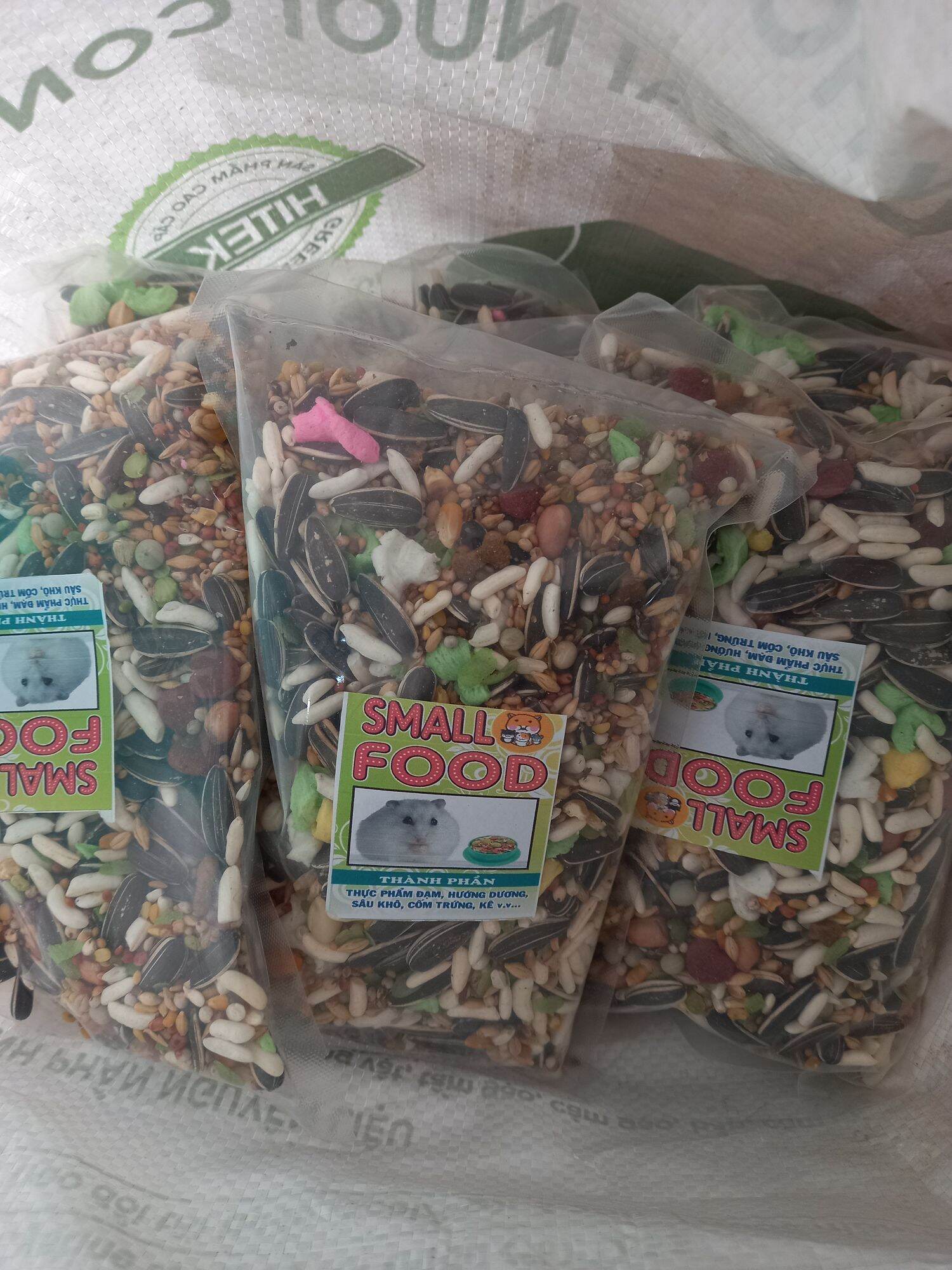 thức ăn loại ngon cho chuột hamster 500 gram