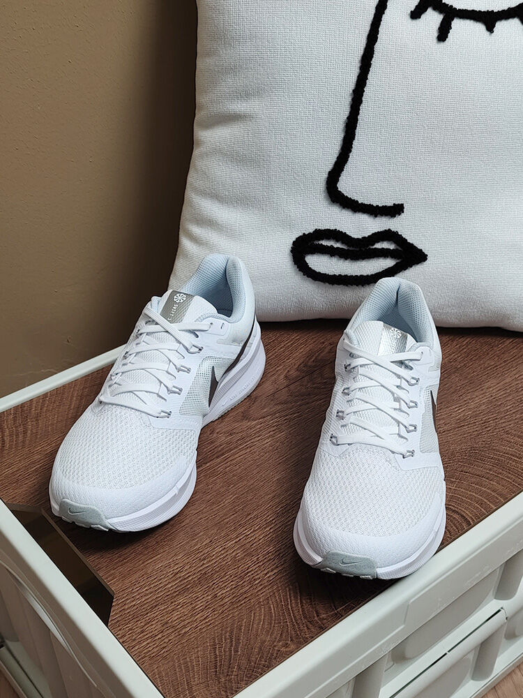 Nike | Giày Đua Bộ Nữ Siêu Nhẹ