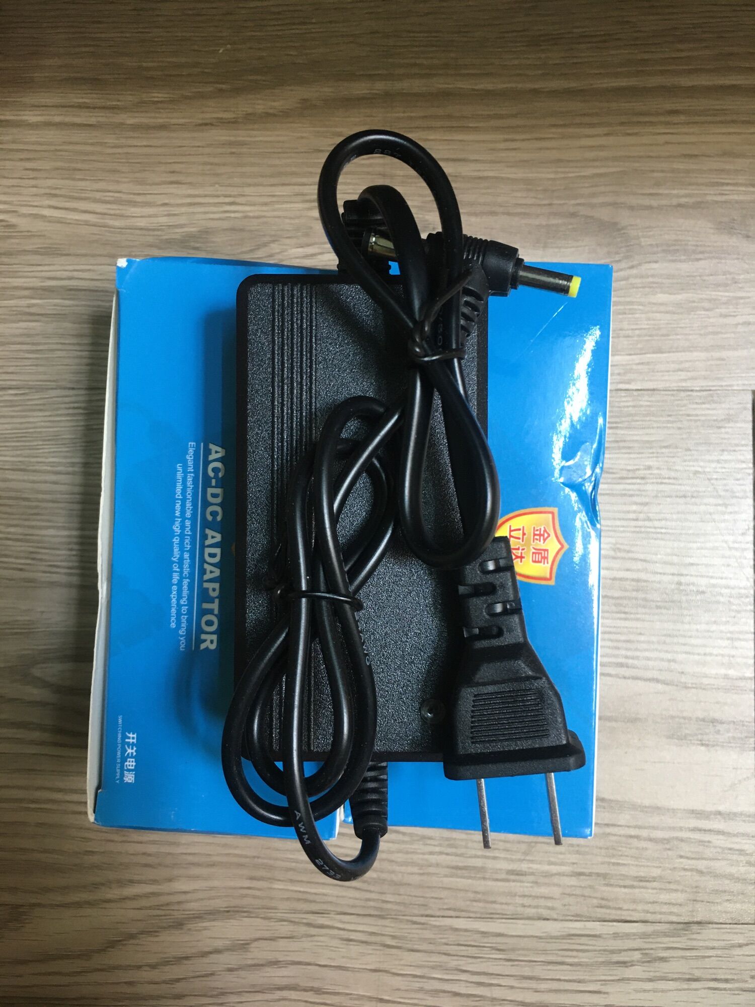 [HCM]Nguồn sạc loa kéo 9V-2A