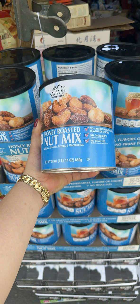 Mix nut honey roasted savanna hạt hỗn hợp tẩm mật ong hộp 850 gram