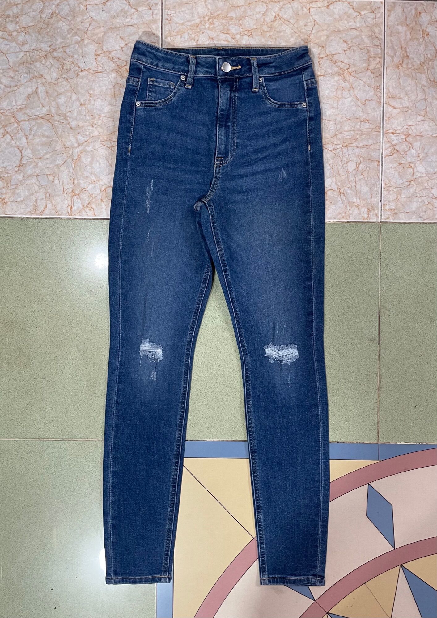 Quần skinny hm auth tuồn lưng cao tôn dáng size 27 28 29
