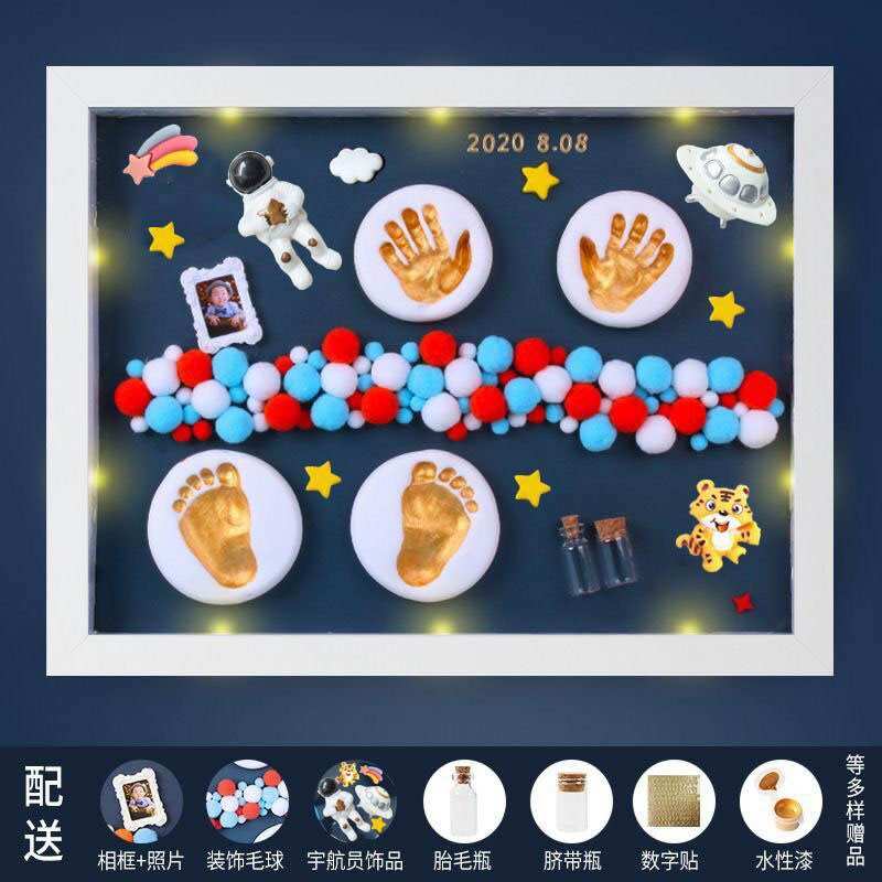 (Inbox gửi ảnh bé) 35x43cm Khung In Dấu Chân Tay Bé
