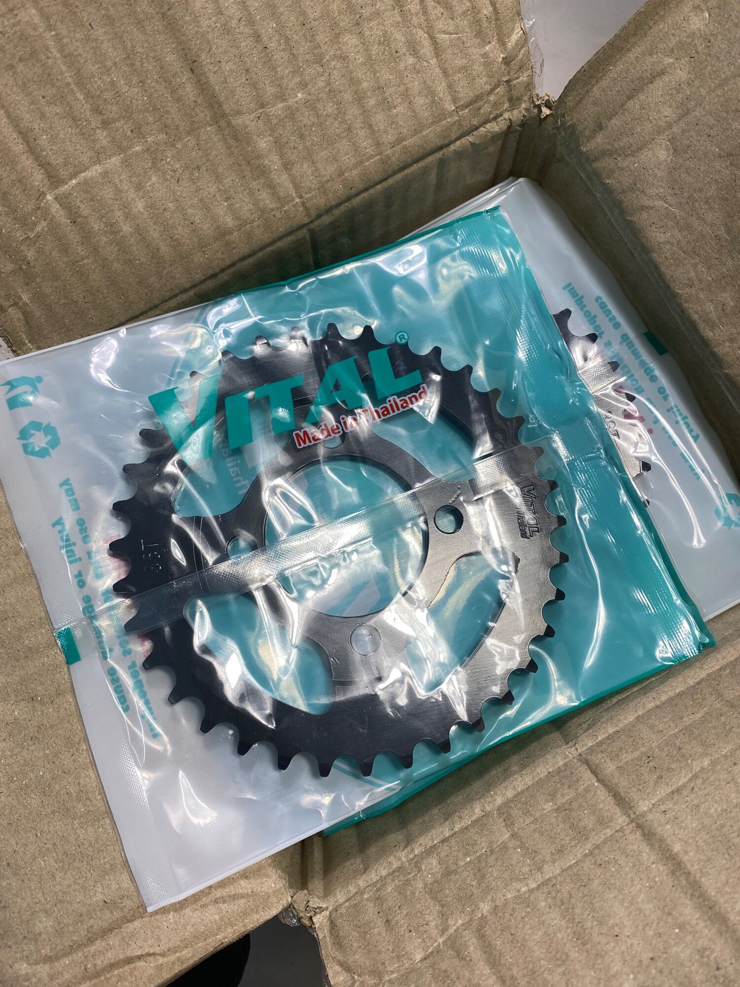 Nhông Dĩa cho Xe wawe củ /dream /fu chuẩn 428 Size 14T 15T 28T đến 37T VITAL MADE IN THAILAND