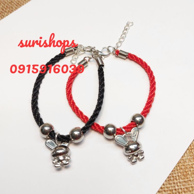 Vòng tay dây đỏ may mắn charm hình thỏ