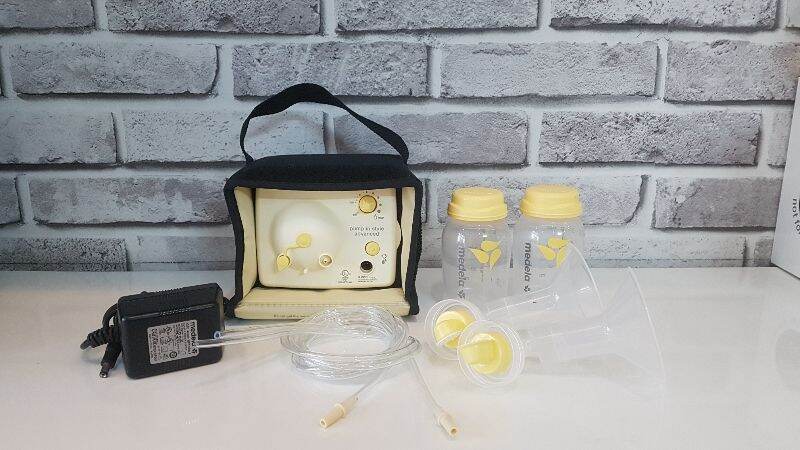 [HCM]Máy hút sữa Medela Pump rút gọn like new