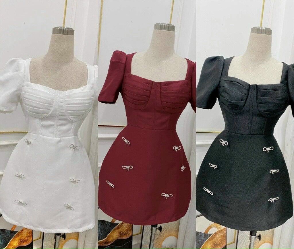 Đầm đính nơ ngắn ngực xếp li