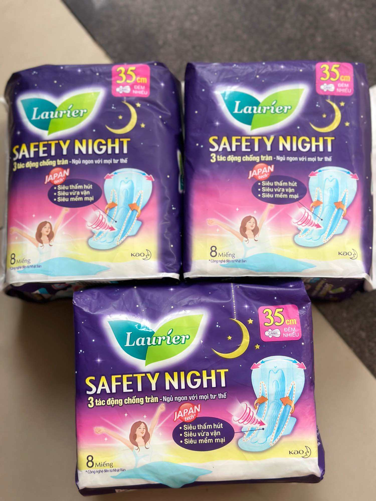 Combo 3 gói Băng Vệ Sinh Ban Đêm Laurier Safety Night chống tràn [30cm-35,40cm]