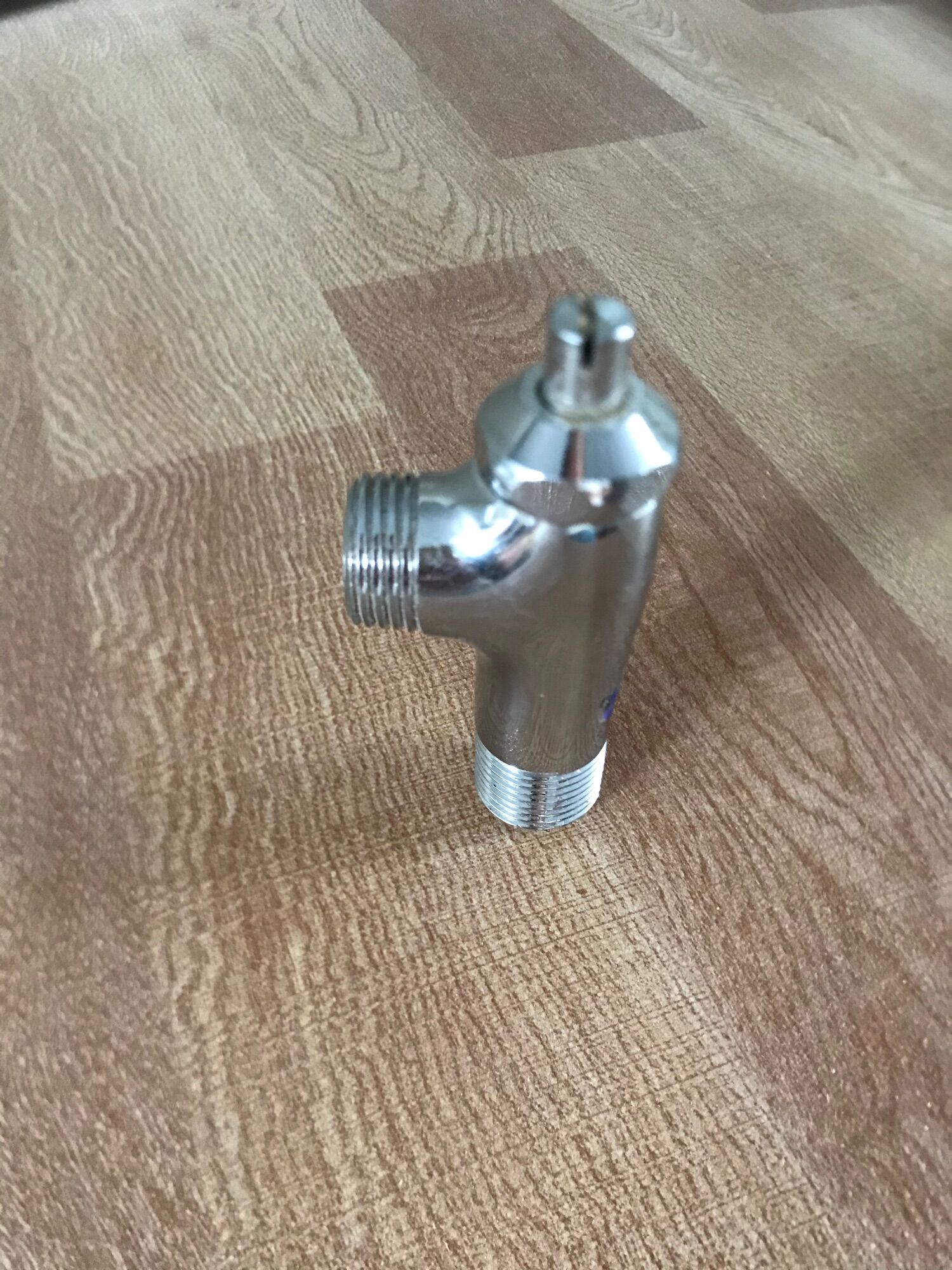 Van khoá dây cấp Inax