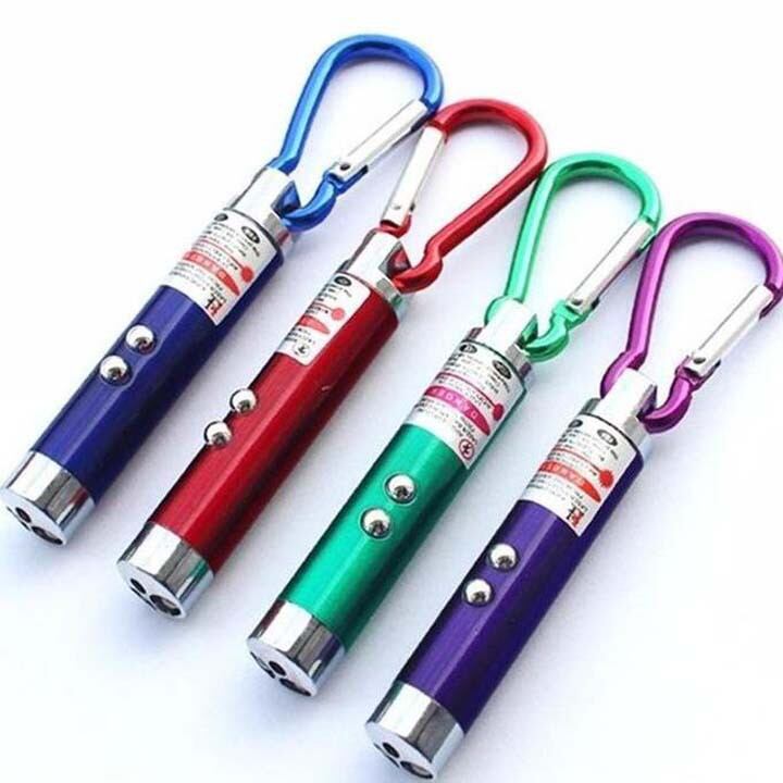 Đèn Laser 4 chức năng kèm 3 pin