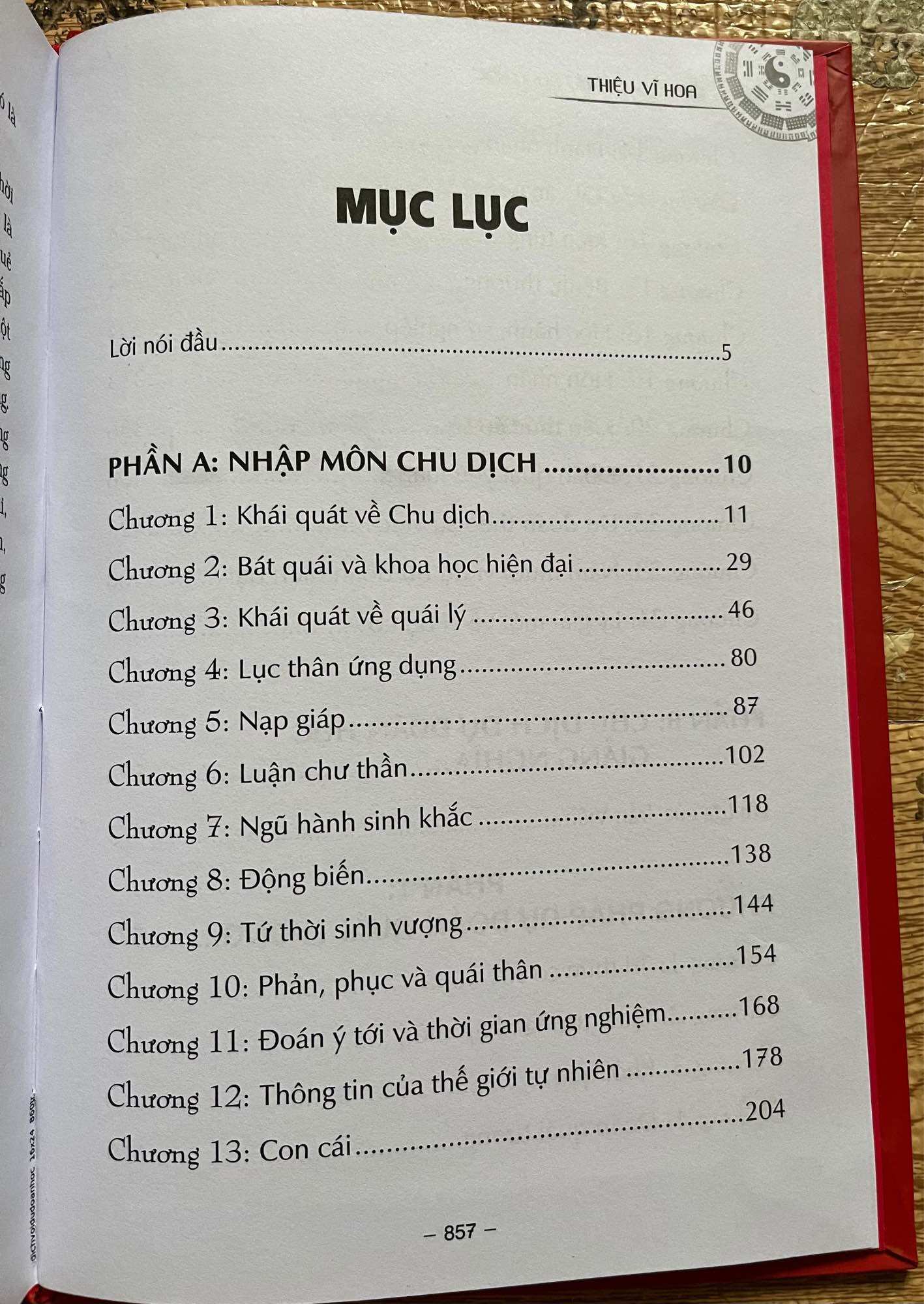 Sách - Chu dịch với dự đoán học (bìa cứng)