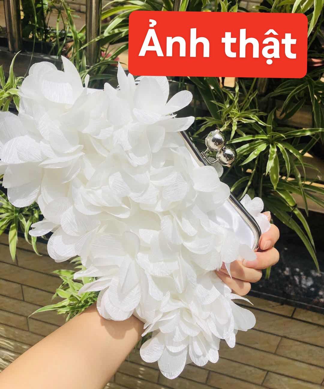 Ví dự tiệc Clutch hoa A10 có sẵn