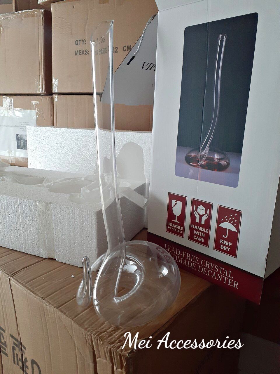 DECANTER CON RẮN ( BÌNH THỞ RƯỢU VANG )