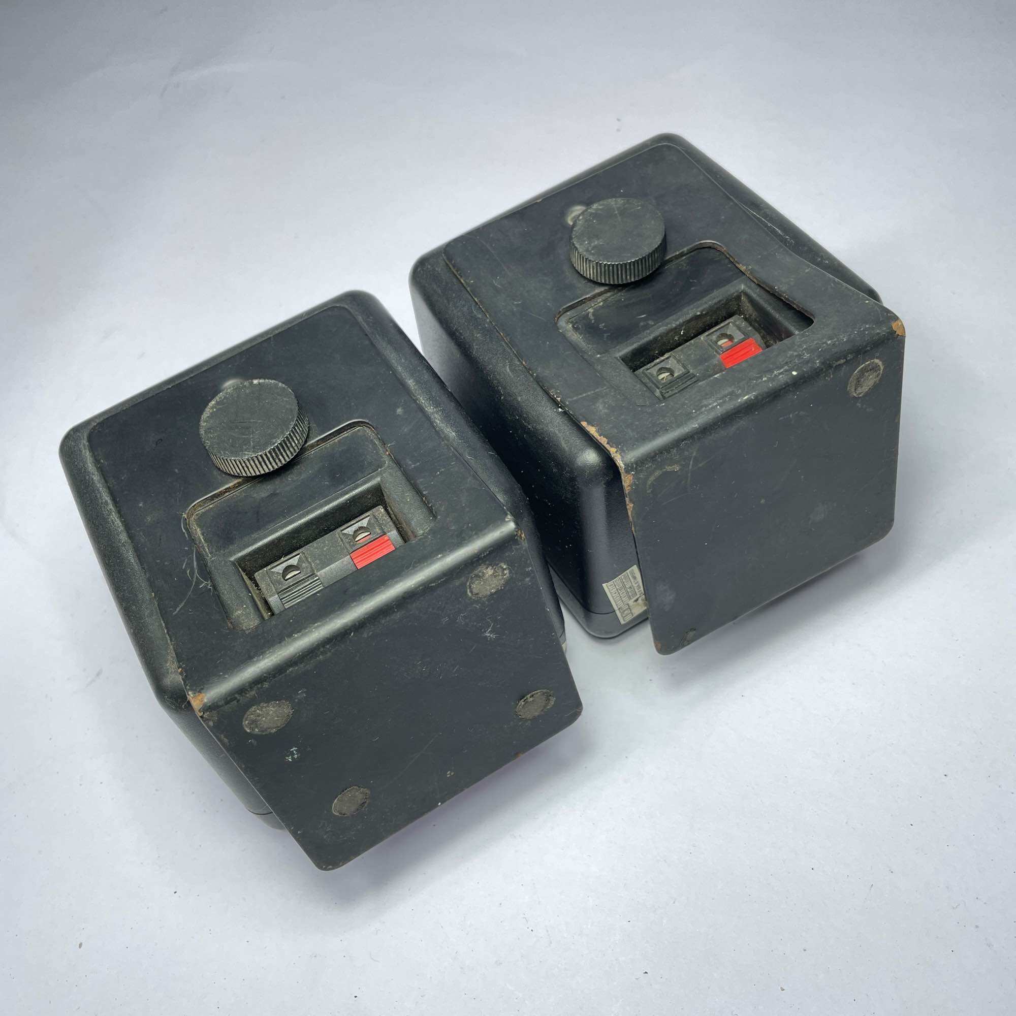 Cặp loa lời,loa tay,loa vệ tinh Microlab cũ