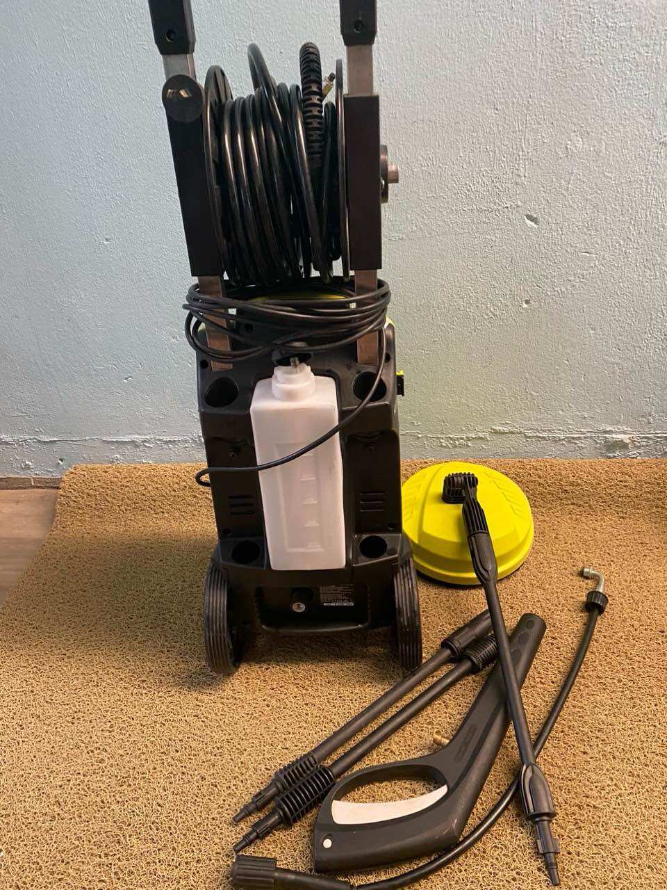 Máy Rửa Xe Ryobi 2000W