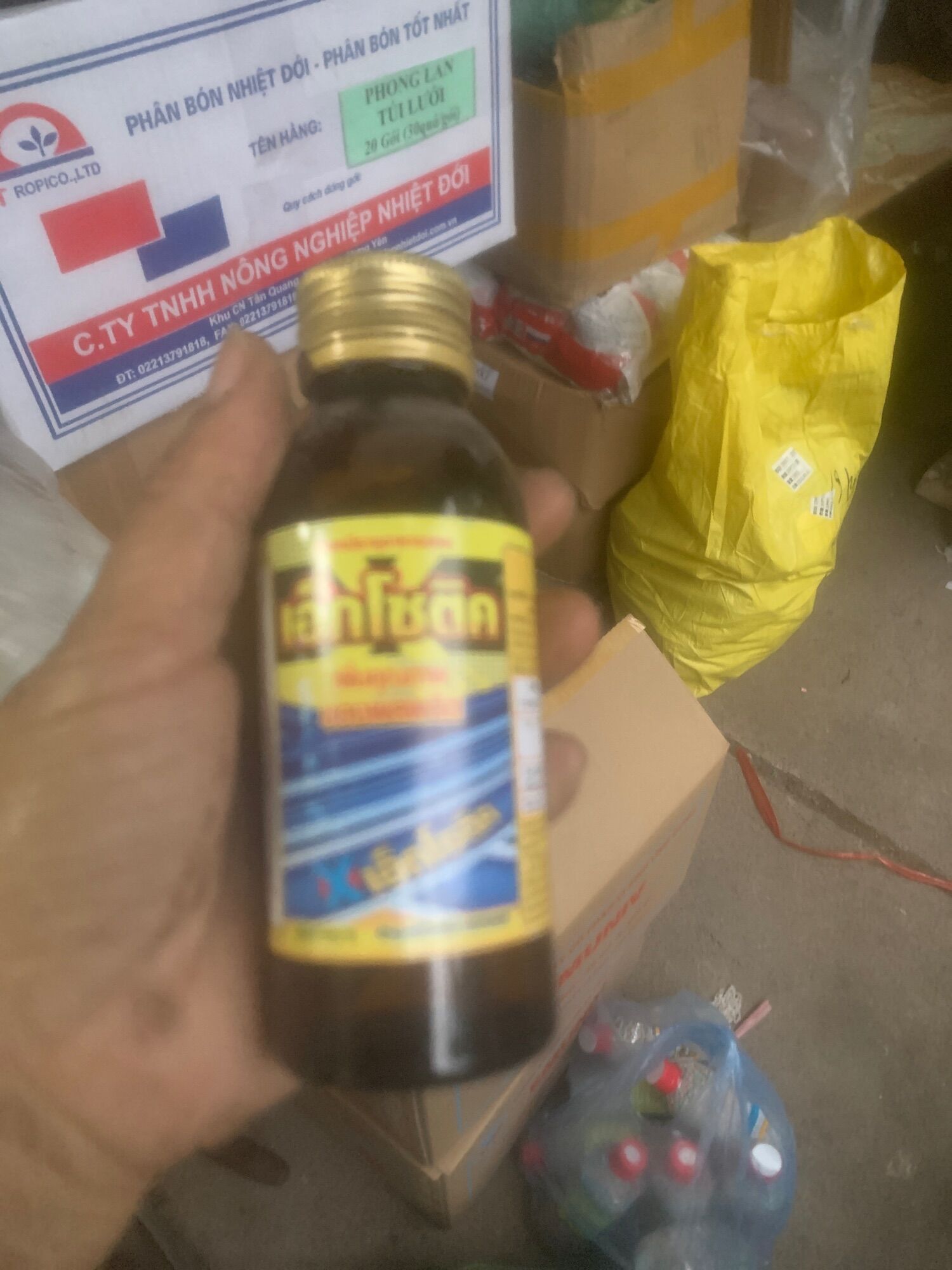Dung Dịch Siêu Kích Rễ Thái Lan Exotic Lọ 100ml
