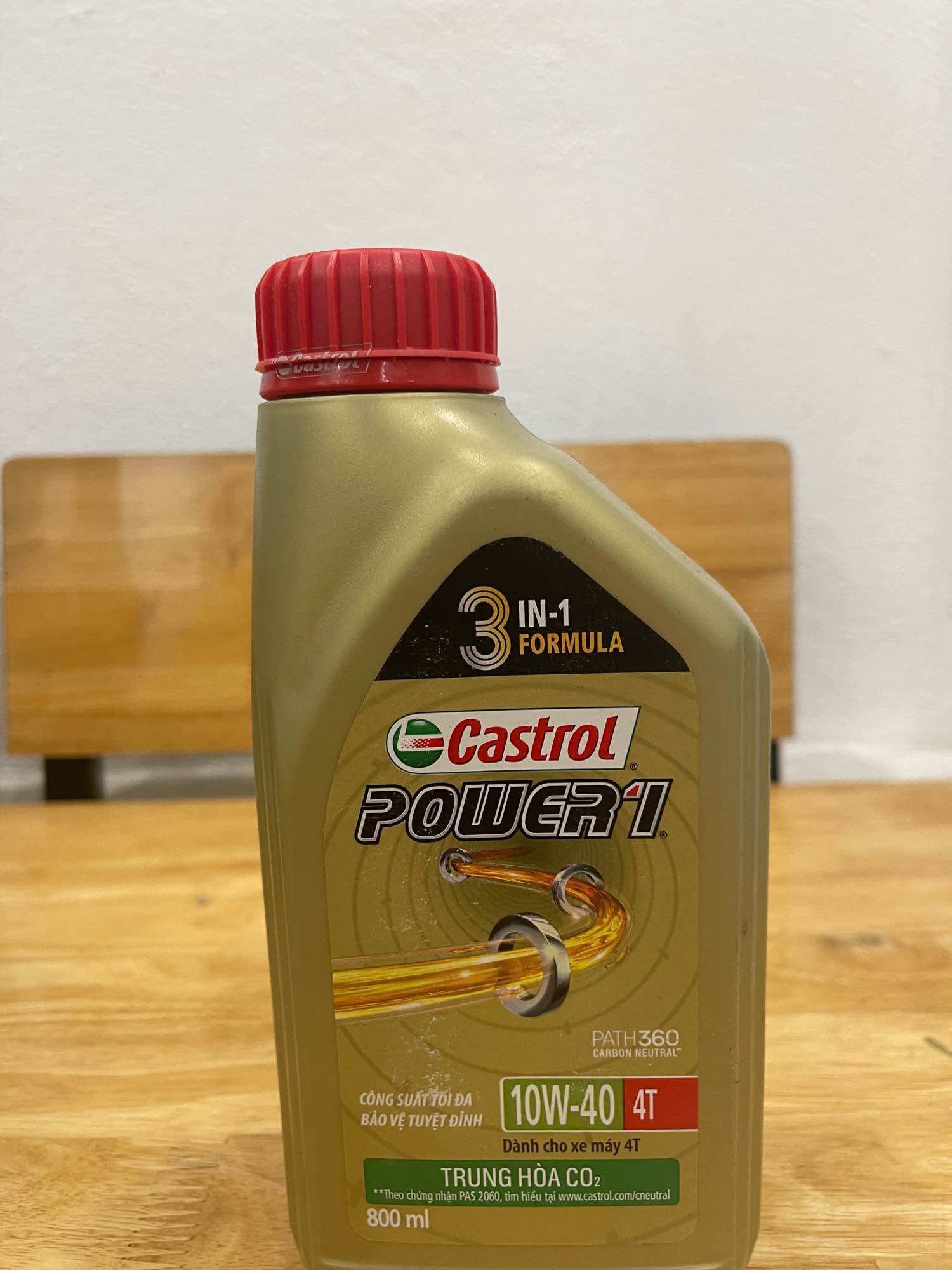 Dầu nhớt castrol xe số 10W40 800ml