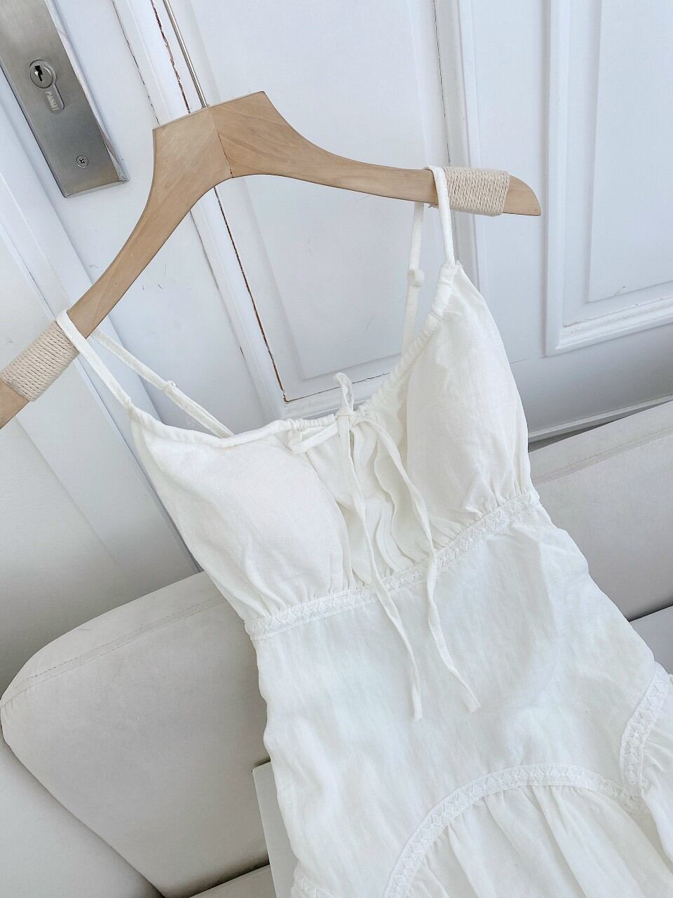 Đầm Maxi 2 Dây Nơ Viền Ren Trắng (S1)
