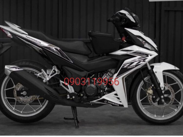 tem rời winner v1 trắng phối đen