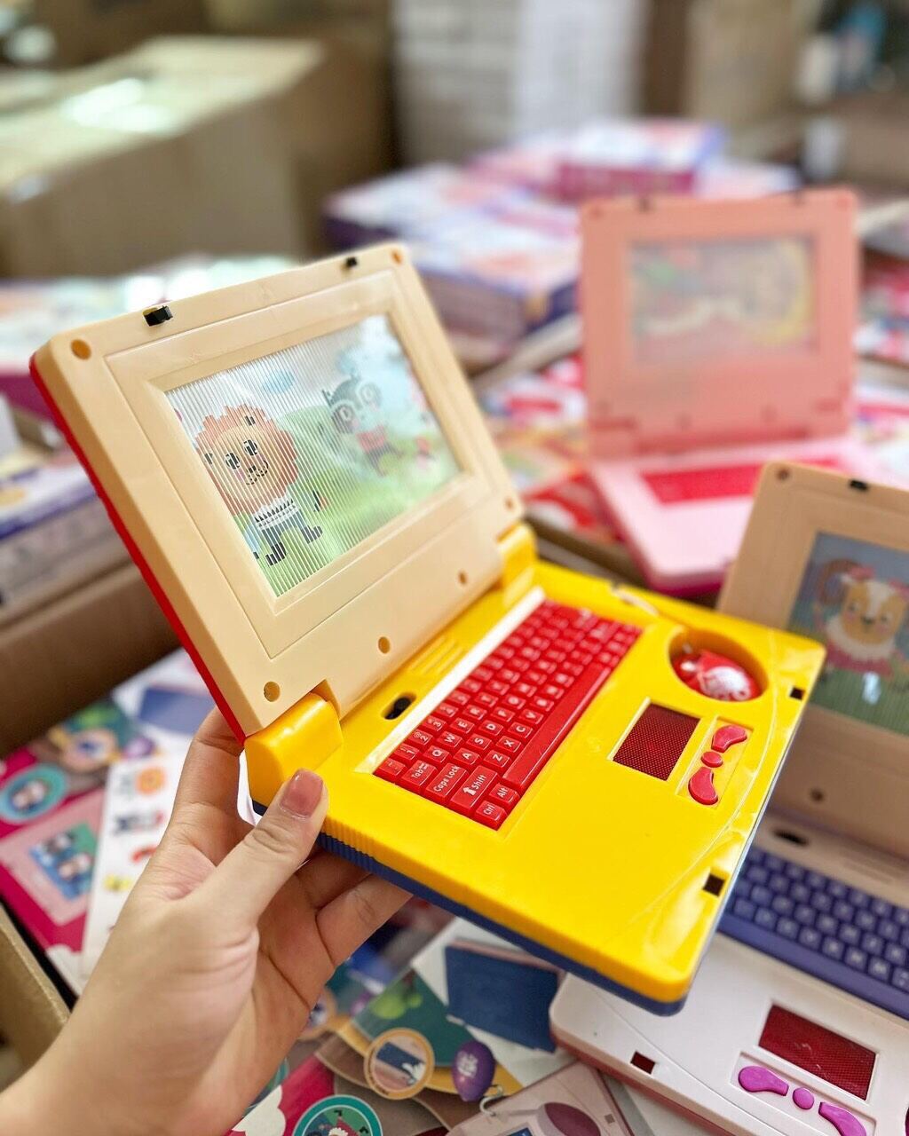 ( KÈM PIN ) Đồ chơi laptop, có đèn, nhac và chuột cho bé