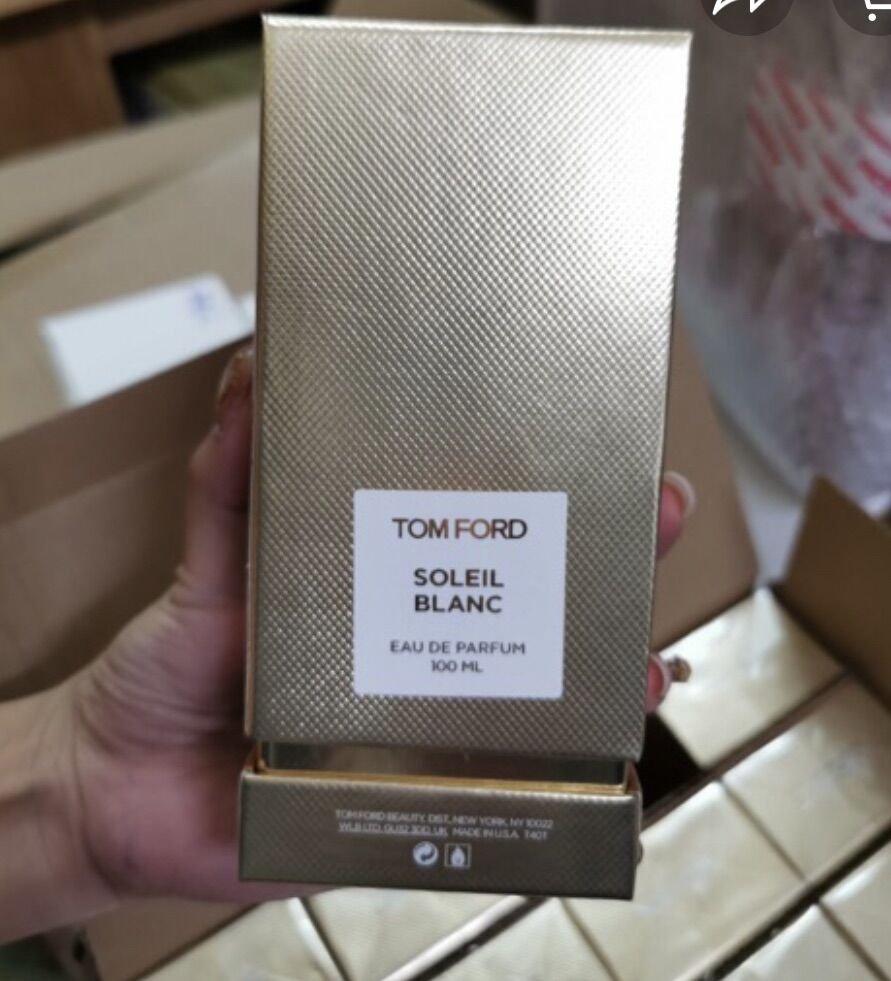 Nước hoa unisex Soleil Blanc của hãng TOM FORD