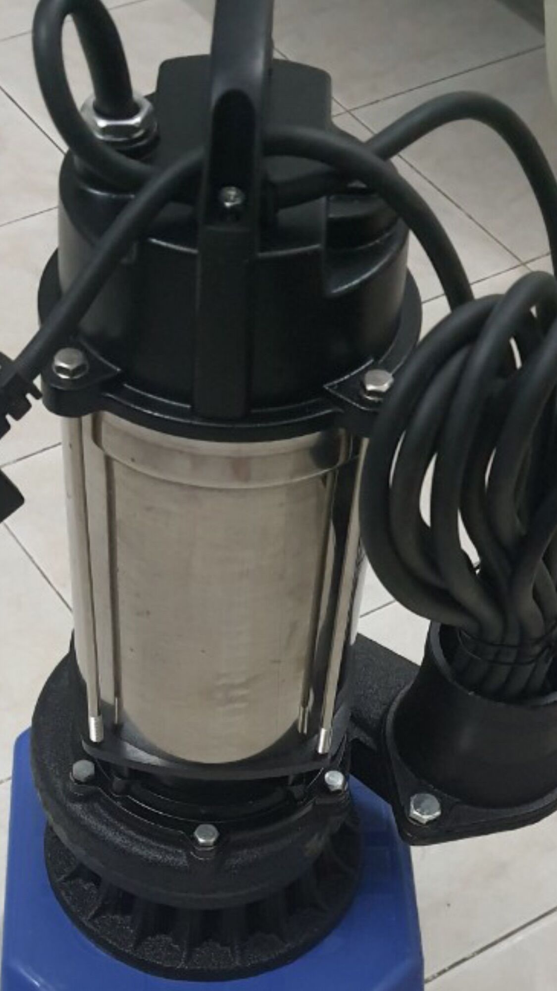 Máy bơm năng lượng Mặt Trời 800w