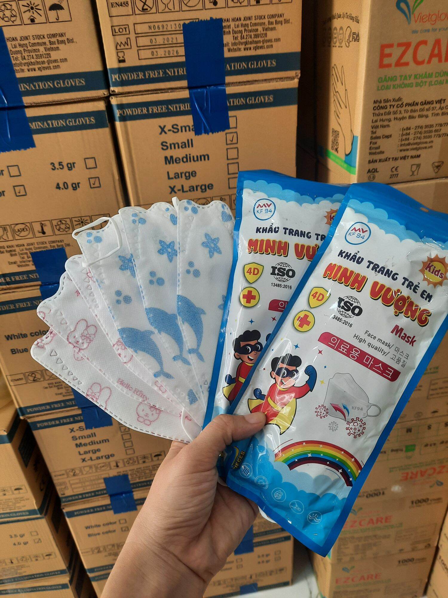 Khẩu trang kf94 bé