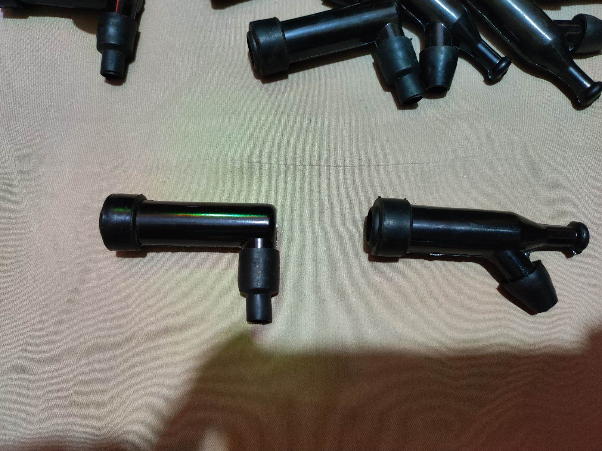 Chụp bu-gi máy máy vangar6,máy honda 5,5-6,5-13hp chống mưa.