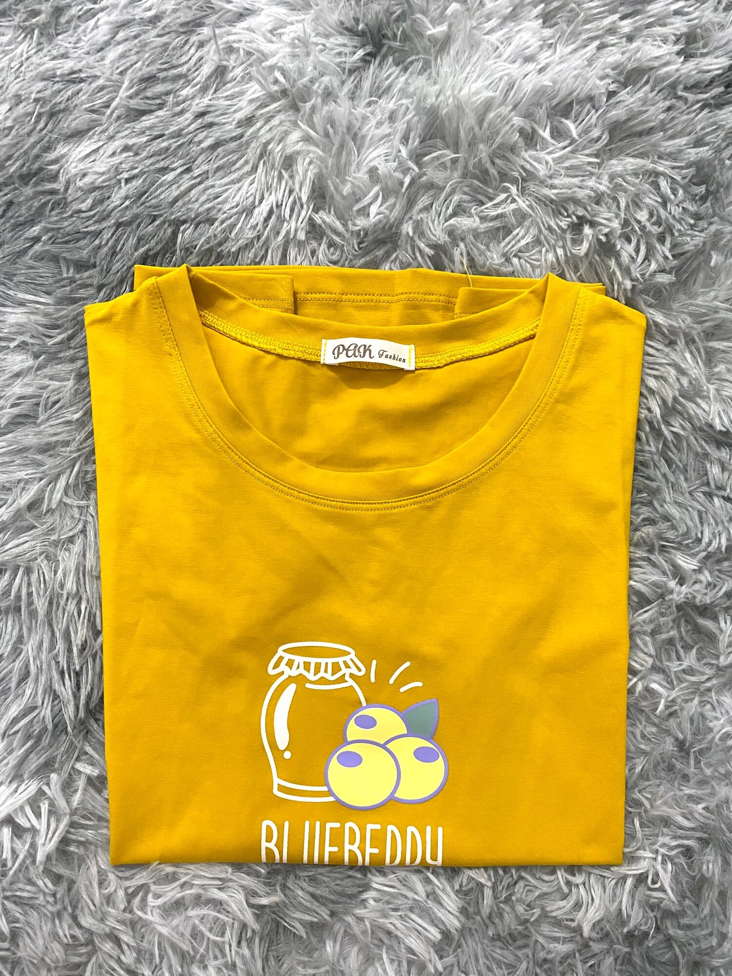 Áo thun nữ basic form ôm cổ tròn cotton thun 4 chiều in hoạ tiết dễ thương