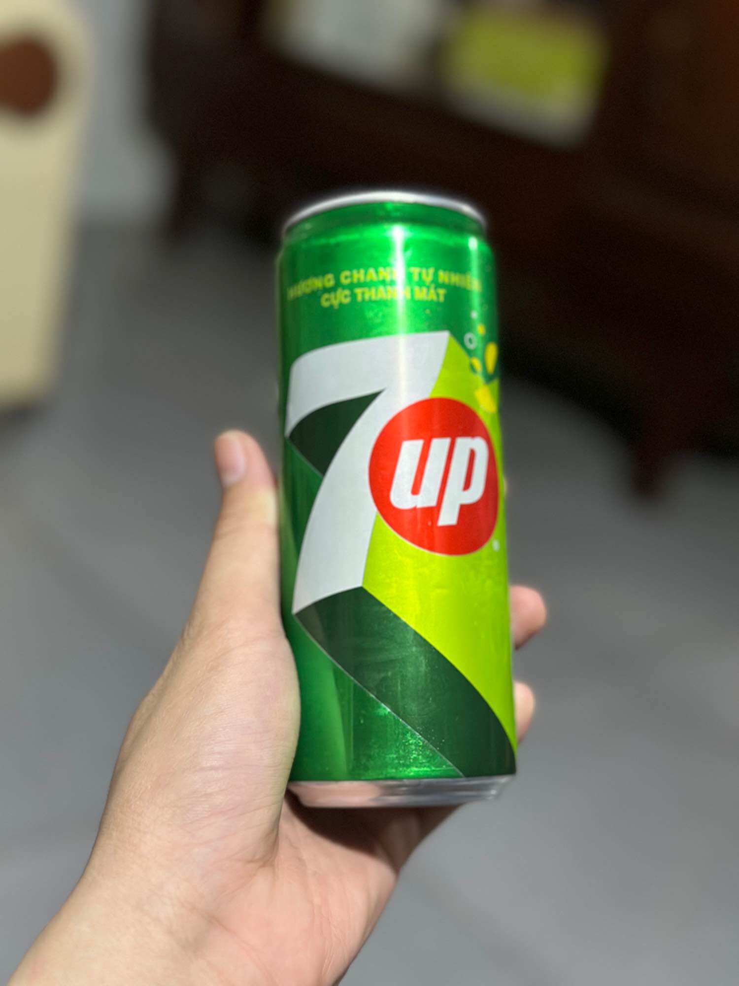 7up nước giải khát có gas 320ml - date từ 2025