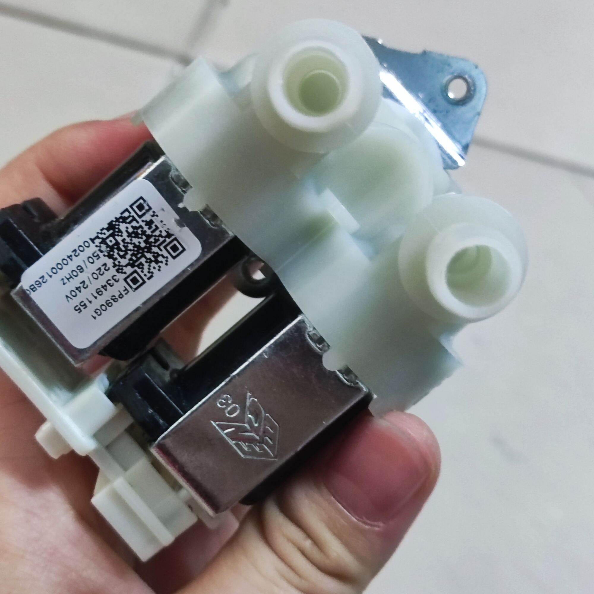 van cấp nước máy giặt Aqua van đôi